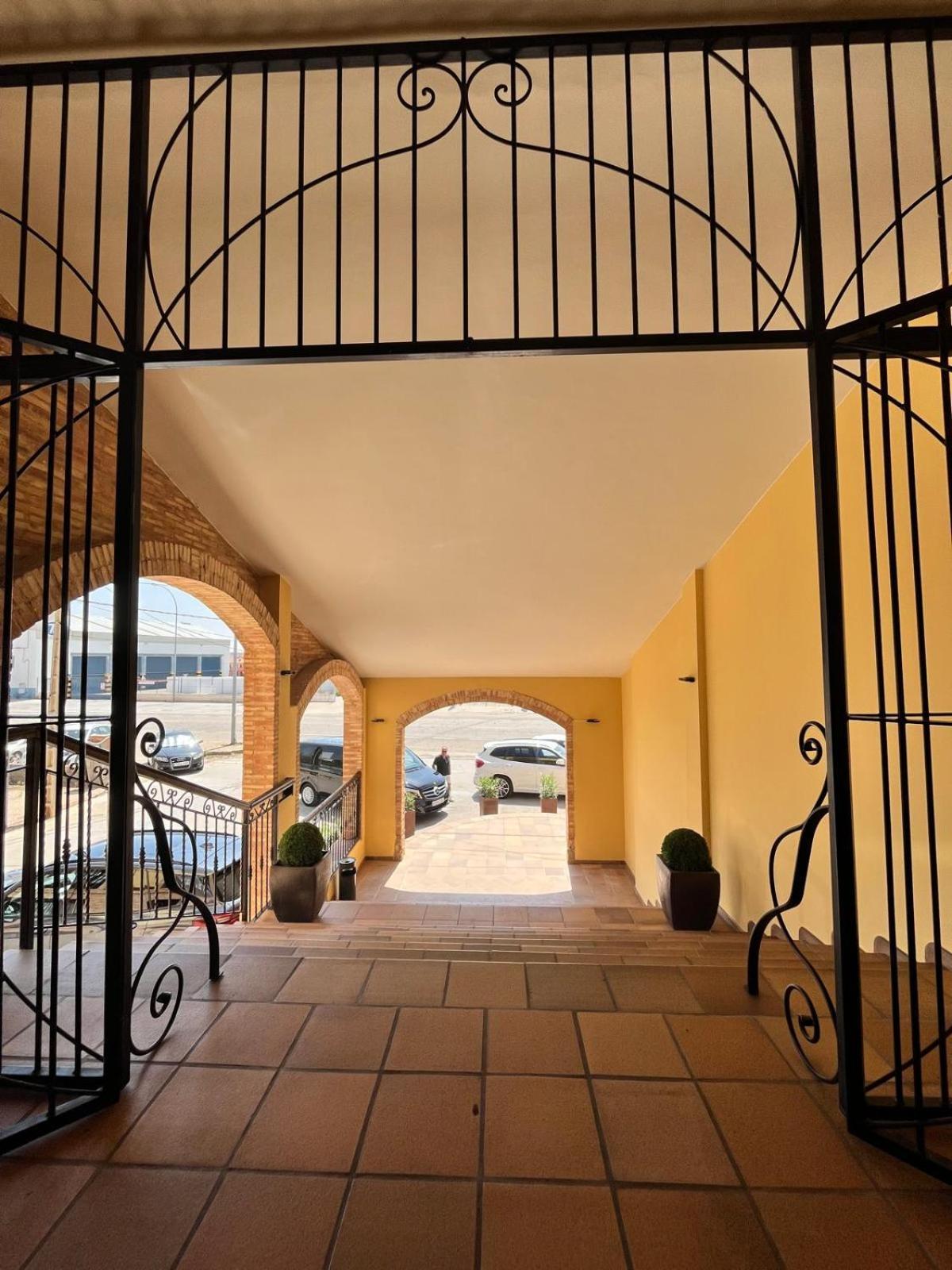 Hotel Restaurante Seto Motilla Del Palancar Esterno foto
